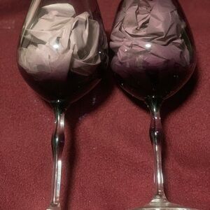 Elegant Wine Glass Set